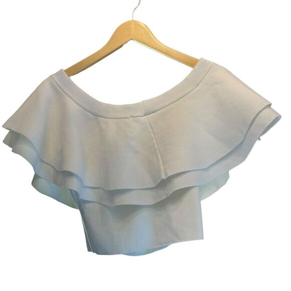 NWT. Pants store August Apparel White Crop Off-Shoulder Blouse. Size Small. - Picture 9 of 9
